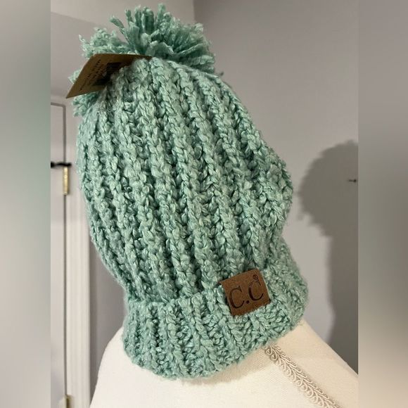 Sea foam green CC pom hat NWT - Picture 2 of 6